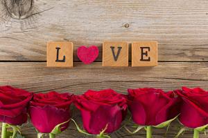 30 hình nền chữ Love trong tình yêu lãng mạn không thể bỏ qua