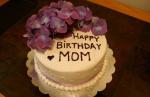 Top 15 mẫu bánh sinh nhật họa tiết hoa đẹp mắt gửi đến mẹ yêu - 14